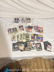 MaxSold Auction: Baseball Cards Mixed Lot — 350 Cards (1980s–1990s) - Toronto (Ontario, Canada) SELLER MANAGED Downsizing Online Auction - Rutherford Avenue