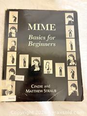 MaxSold Auction: Lot of 7 Performance & Novelty Books on Magic, Juggling, Clowning - Toronto (Ontario, Canada) SELLER MANAGED Downsizing Online Auction - Rutherford Avenue