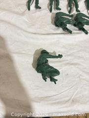 MaxSold Auction: Lot of 8 Green Plastic Toy Soldier Figurines - Toronto (Ontario, Canada) SELLER MANAGED Downsizing Online Auction - Rutherford Avenue