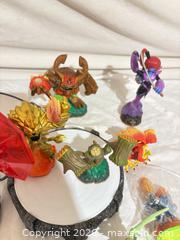 MaxSold Auction: Lot of Skylanders Swap Force Figures with USB Portal Base - Toronto (Ontario, Canada) SELLER MANAGED Downsizing Online Auction - Rutherford Avenue