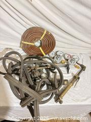 MaxSold Auction: Oxy?acetylene torch welding kit with regulators, hoses and tips - Toronto (Ontario, Canada) SELLER MANAGED Downsizing Online Auction - Rutherford Avenue