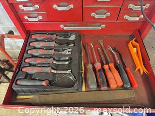 MaxSold Auction: Chisels lot  - Almonte (Ontario, Canada) SELLER MANAGED Downsizing Online Auction - River Road