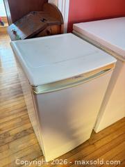 MaxSold Auction: Danby mini fridge  - Almonte (Ontario, Canada) SELLER MANAGED Downsizing Online Auction - River Road