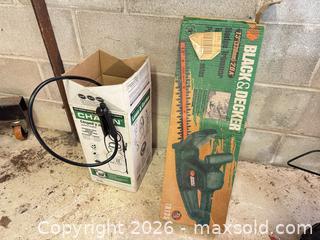 MaxSold Auction: Electric hedge trimmer and lawn sprayer  - Almonte (Ontario, Canada) SELLER MANAGED Downsizing Online Auction - River Road
