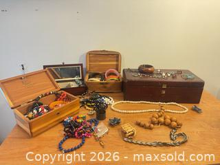 MaxSold Auction: Large jewelry lot - necklaces, bracelets, earrings and more  - Almonte (Ontario, Canada) SELLER MANAGED Downsizing Online Auction - River Road