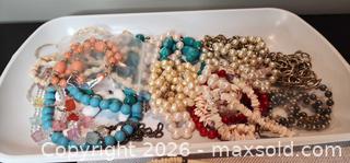 MaxSold Auction: Large variety jewelry lot - 14 - Almonte (Ontario, Canada) SELLER MANAGED Downsizing Online Auction - River Road