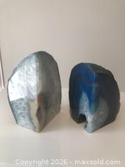 MaxSold Auction: Agate Geodes - Vaughan (Ontario, Canada) SELLER MANAGED Downsizing Online Auction - Andy Crescent