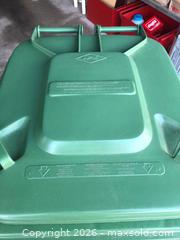 MaxSold Auction: Green Bin - Vaughan (Ontario, Canada) SELLER MANAGED Downsizing Online Auction - Andy Crescent