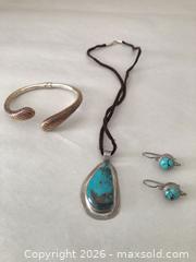 MaxSold Auction: Sterling Silver Jewellery  - Vaughan (Ontario, Canada) SELLER MANAGED Downsizing Online Auction - Andy Crescent