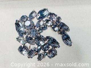 MaxSold Auction: Vintage Blue Rhinestone Silver-Tone "Sherman Style" Metal Brooch - Pickering (Ontario, Canada) PARTNER MANAGED Estate Sale Online Auction - Granite Court