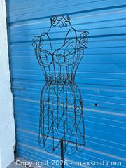 MaxSold Auction: Bougie dress holder - Cocoa (Florida, USA) SELLER MANAGED Estate Sale Online Auction - Broadcast Court.