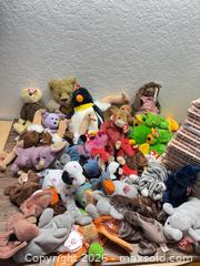 MaxSold Auction: Ty Beanie Baby Lot - Cocoa (Florida, USA) SELLER MANAGED Estate Sale Online Auction - Broadcast Court.