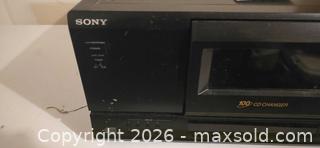 MaxSold Auction: 100 CD Changer - Ottawa (Ontario, Canada) SELLER MANAGED Downsizing Online Auction - Pembina Private