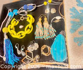 MaxSold Auction: Boho Mixed Jewelry Lot  - Blandford-Blenheim (Ontario, Canada) SELLER MANAGED Downsizing Online Auction -  Harmer Crescent