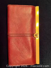 MaxSold Auction: Fossil leather ladies clutch/wallet  - Blandford-Blenheim (Ontario, Canada) SELLER MANAGED Downsizing Online Auction -  Harmer Crescent