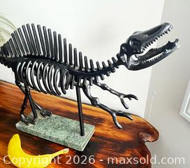 MaxSold Auction: Large Metal Sculpture  - Blandford-Blenheim (Ontario, Canada) SELLER MANAGED Downsizing Online Auction -  Harmer Crescent