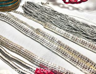 MaxSold Auction: Lot Beaded Jewelry  - Blandford-Blenheim (Ontario, Canada) SELLER MANAGED Downsizing Online Auction -  Harmer Crescent