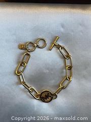 MaxSold Auction: Lot of 2 Michael Kors Bracelets  - Blandford-Blenheim (Ontario, Canada) SELLER MANAGED Downsizing Online Auction -  Harmer Crescent
