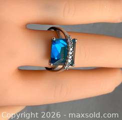MaxSold Auction: Sterling silver & blue stone ring  - Blandford-Blenheim (Ontario, Canada) SELLER MANAGED Downsizing Online Auction -  Harmer Crescent