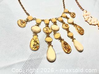 MaxSold Auction: Two Fashion Necklaces  - Blandford-Blenheim (Ontario, Canada) SELLER MANAGED Downsizing Online Auction -  Harmer Crescent