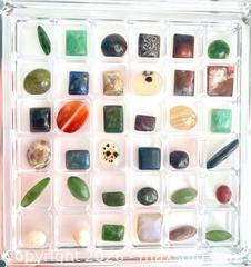 MaxSold Auction: Vintage Semi-Precious Cabochons Lot  - Blandford-Blenheim (Ontario, Canada) SELLER MANAGED Downsizing Online Auction -  Harmer Crescent