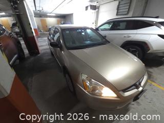 MaxSold Auction: 2004 Honda Accord Automatic VIN:1HGCM56134A809797 (Cat Z) - Ottawa (Ontario, Canada) PARTNER MANAGED Downsizing Online Auction - Carling Avenue (CONDO)