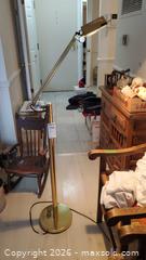 MaxSold Auction: Adjustable Brass Floor Task / Architect Lamp A - Ottawa (Ontario, Canada) PARTNER MANAGED Downsizing Online Auction - Carling Avenue (CONDO)