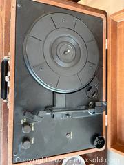 MaxSold Auction: Crosley CR49 Portable Suitcase Turntable / Record Player A - Ottawa (Ontario, Canada) PARTNER MANAGED Downsizing Online Auction - Carling Avenue (CONDO)