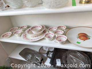 MaxSold Auction: Hutschenreuther Selb Porcelain Red/Pink Floral Piece B - Ottawa (Ontario, Canada) PARTNER MANAGED Downsizing Online Auction - Carling Avenue (CONDO)