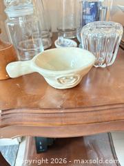 MaxSold Auction: Lot of Assorted Glassware and Small Ceramics B - Ottawa (Ontario, Canada) PARTNER MANAGED Downsizing Online Auction - Carling Avenue (CONDO)