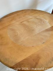 MaxSold Auction: Mid-Century Tulip-Style Wood Top Side/Accent Table 30" A - Ottawa (Ontario, Canada) PARTNER MANAGED Downsizing Online Auction - Carling Avenue (CONDO)