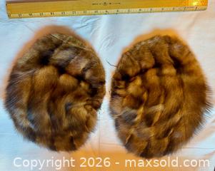 MaxSold Auction: 2 Lined Fur Pieces Mink? - San Jose (California, USA) SELLER MANAGED Downsizing Online Auction -  Clarita Avenue