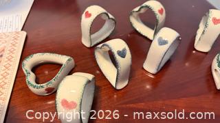 MaxSold Auction: 8 Ceramic Heart Napkin Holders - San Jose (California, USA) SELLER MANAGED Downsizing Online Auction -  Clarita Avenue