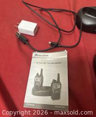 MaxSold Auction: Midland T71 2-Way Radio Kit, 36 Channels, 38 Mile Range, 2-Pack - Glendale (Arizona, USA) SELLER MANAGED Reseller Online Auction - Bell Road (CONDO)