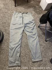 MaxSold Auction: Nike Therma-Fit Training Pants Sweatpants Heather Gray Size 4XLTT 932253-063 - Glendale (Arizona, USA) SELLER MANAGED Reseller Online Auction - Bell Road (CONDO)
