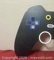 MaxSold Auction: Wooden Gaming Controller  - Glendale (Arizona, USA) SELLER MANAGED Reseller Online Auction - Bell Road (CONDO)