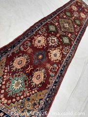 MaxSold Auction: Hamedan  - Toronto (Ontario, Canada) SELLER MANAGED Downsizing Online Auction - Chesswood Drive