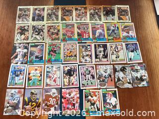 MaxSold Auction: Football trading cards lot mint  - Toronto (Ontario, Canada) SELLER MANAGED Downsizing Online Auction - Applefield Drive