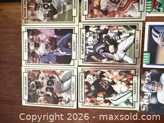 MaxSold Auction: Football trading cards lot mint  - Toronto (Ontario, Canada) SELLER MANAGED Downsizing Online Auction - Applefield Drive