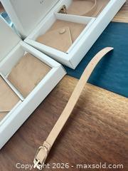 MaxSold Auction: Set of 2 LUISA CERANO beige leather accessories, including card holder  luggage tag. - Toronto (Ontario, Canada) SELLER MANAGED Downsizing Online Auction - Applefield Drive