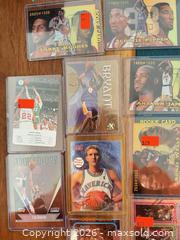 MaxSold Auction: Vintage basketball card lot MINT - Toronto (Ontario, Canada) SELLER MANAGED Downsizing Online Auction - Applefield Drive