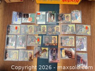 MaxSold Auction: Vintage basketball card lot MINT - Toronto (Ontario, Canada) SELLER MANAGED Downsizing Online Auction - Applefield Drive