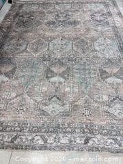 MaxSold Auction: 8.5' x 11.5' Loloi Billie Geometric Area Rug - Los Angeles (California, USA) SELLER MANAGED Downsizing Online Auction - North Wilmington Boulevard