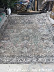 MaxSold Auction: 8.5' x 11.5' Loloi Billie Geometric Area Rug - Los Angeles (California, USA) SELLER MANAGED Downsizing Online Auction - North Wilmington Boulevard