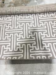 MaxSold Auction: 8'x10' Geometric Beige/Taupe Area Rug - Los Angeles (California, USA) SELLER MANAGED Downsizing Online Auction - North Wilmington Boulevard