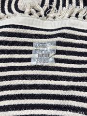 MaxSold Auction: Round Black & White Area rug - Los Angeles (California, USA) SELLER MANAGED Downsizing Online Auction - North Wilmington Boulevard