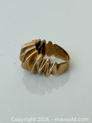 MaxSold Auction: MCM 14K Gold Women’s Ring  - Toronto (Ontario, Canada) PARTNER MANAGED Estate Sale Online Auction - Dunvegan Road