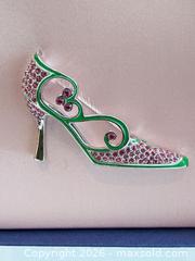 MaxSold Auction: Swarovski Crystal + Enamel Shoe Brooch BNIB - Toronto (Ontario, Canada) PARTNER MANAGED Estate Sale Online Auction - Dunvegan Road
