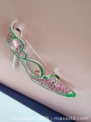 MaxSold Auction: Swarovski Crystal + Enamel Shoe Brooch BNIB - Toronto (Ontario, Canada) PARTNER MANAGED Estate Sale Online Auction - Dunvegan Road