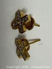 MaxSold Auction: 18kt Gold + Diamond Earrings + Appraisal  - Toronto (Ontario, Canada) PARTNER MANAGED Estate Sale Online Auction - Glen Road